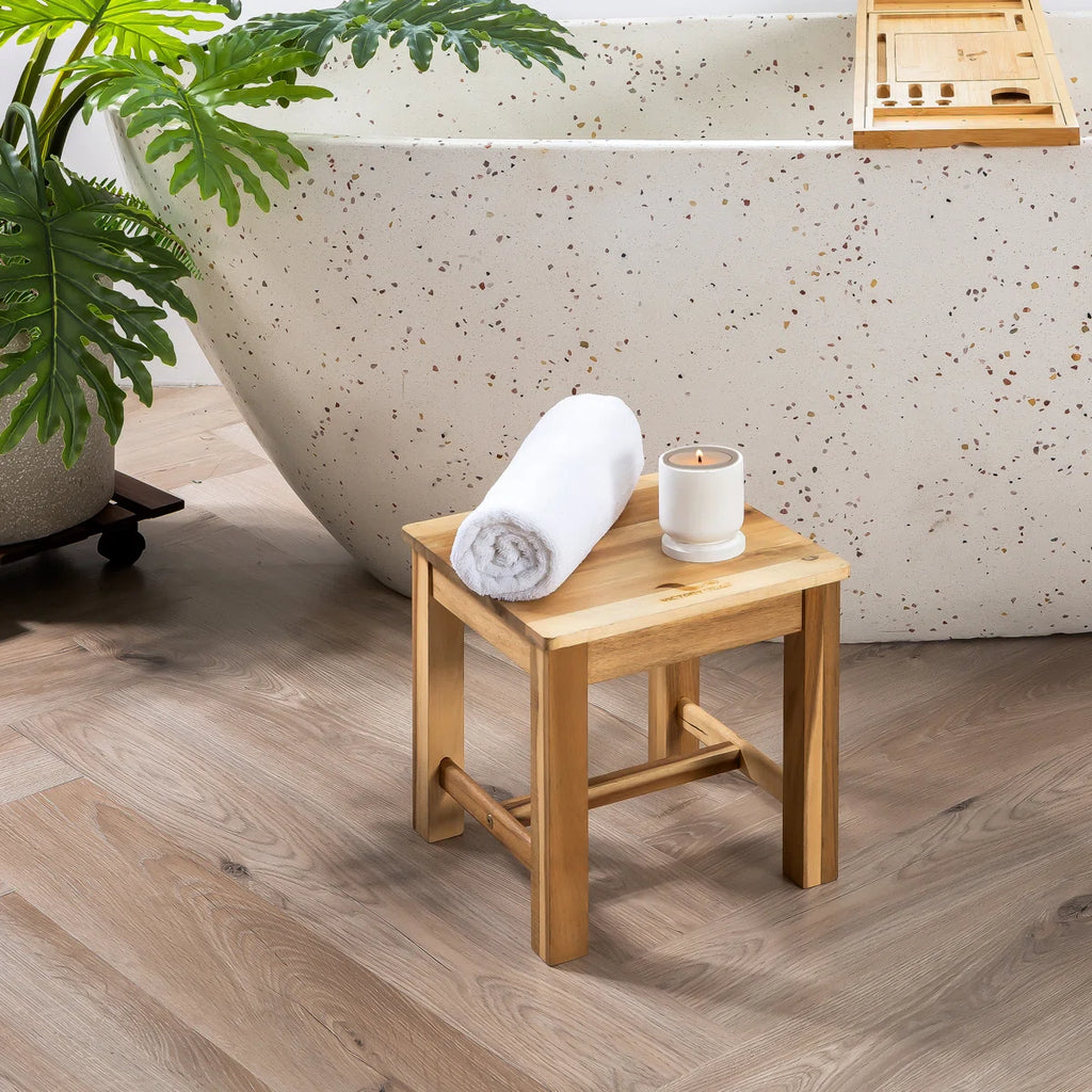 Quadratischer Akazienholz Hocker