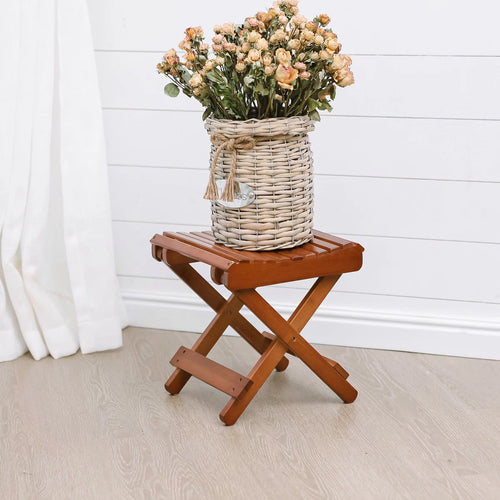Klapphocker aus Massivholz